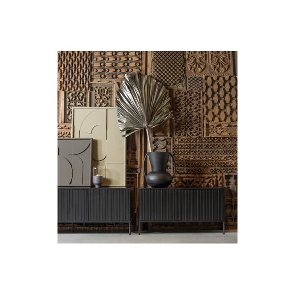 Crna TV komoda od masivnog bora 150x56x44 cm Gravure – WOOOD-image-4