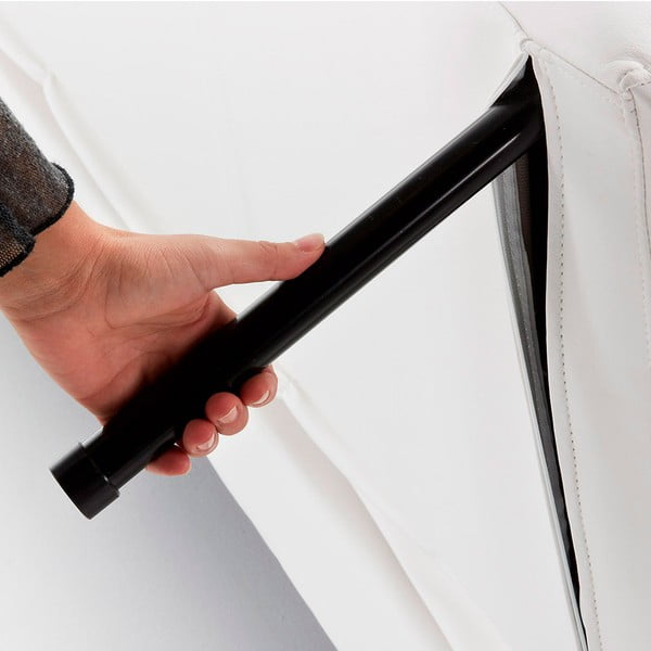 Bijeli kauč na razvlačenje od imitacije kože Kave Home Regor-image-1