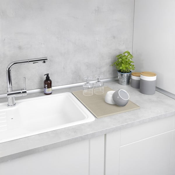 Bež gumena podloga za ocjeđivanje posuđa 40x30 cm Maxi – Wenko-image-3