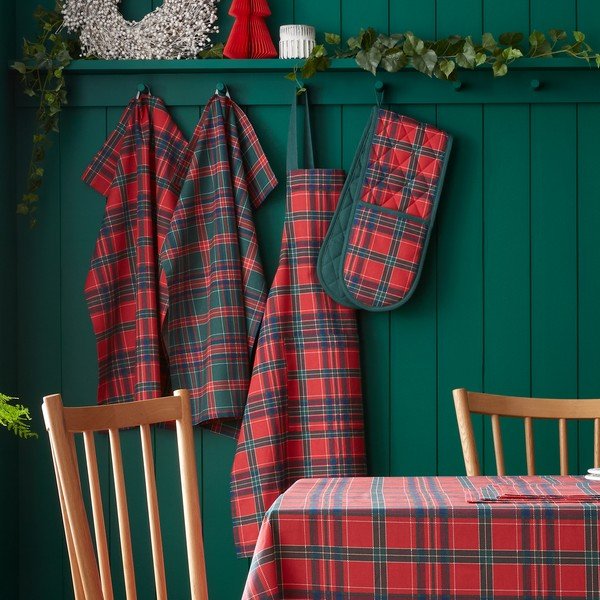 Pamučna pregača s božićnim motivom Christmas Tartan Check – Catherine Lansfield-image-2