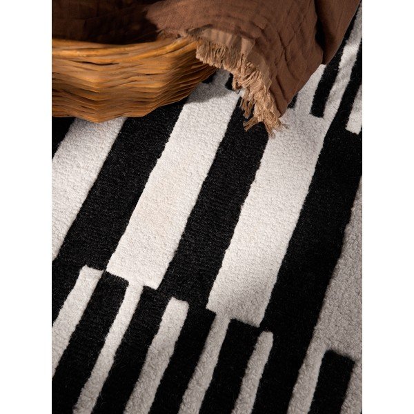 Crno-bijeli ručno rađen vunen tepih 120x180 cm Stryve Pulse – Elle Decoration-image-3