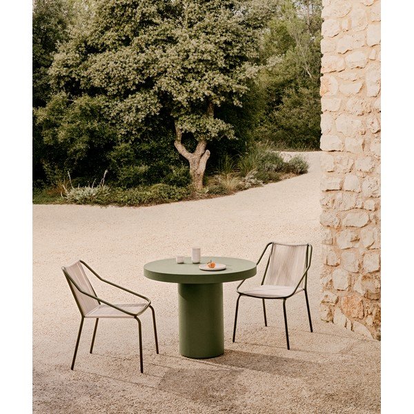 Okrugao vrtni stol betonski ø 90 cm Aiguablava – Kave Home-image-1