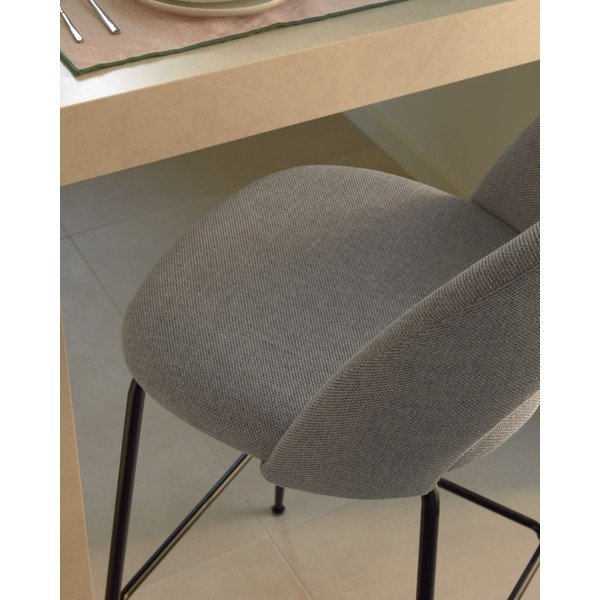 Sive podstavljene barske stolice u setu 4 kom (visine sjedala 63 cm) Mahalia – Kave Home-image-4