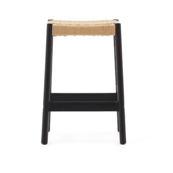 Crne/u prirodnoj boji barske stolice u setu 2 kom od punog hrasta (visine sjedala 66 cm) Yalia – Kave Home-image-2