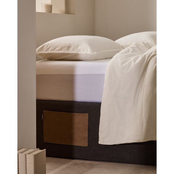 Crni tapecirani bračni krevet s prostorom za odlaganje 160x200 cm Matters – Kave Home-image-2