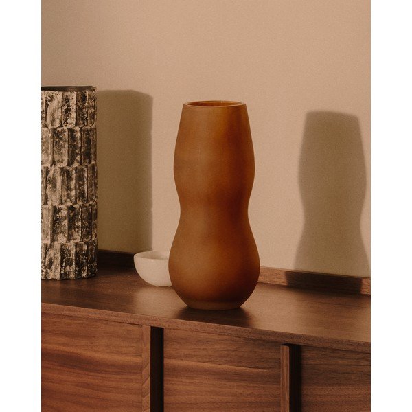 Smeđa staklena vaza (visina 32 cm) Crila – Kave Home-image-1