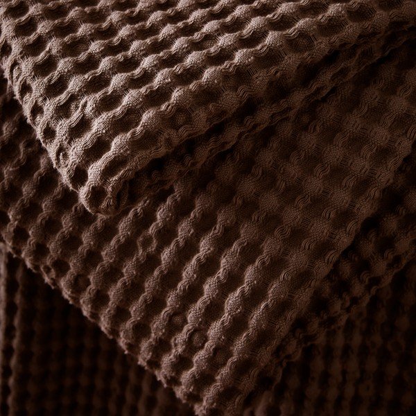 Tamno smeđa pamučna deka 150x200 cm Jaipur Chunky Waffle – Pineapple Elephant-image-3