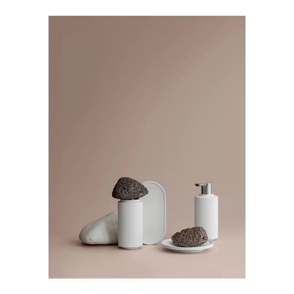 Bež betonska posuda za sapun Creto – Blomus-image-1