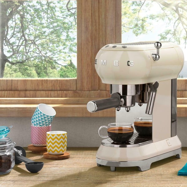 Krem-bijeli aparat za espresso SMEG-image-1