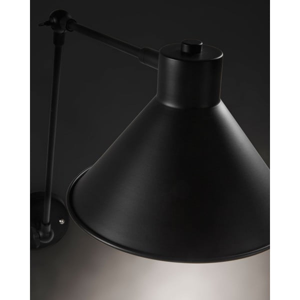Crna zidna lampa Dione – Kave Home-image-2