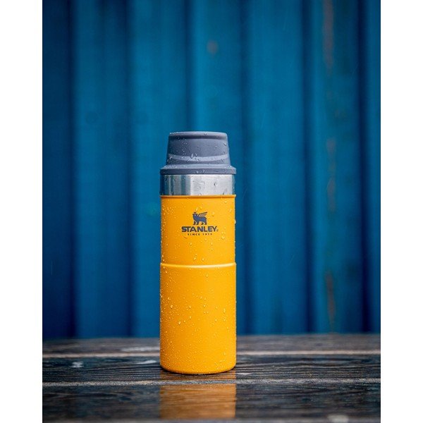 Žuta  termo šalica 350 ml – Stanley-image-1