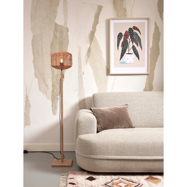 Stojeća svjetiljka u prirodnoj boji sa sjenilom od ratana (visina 130 cm) Tanami – Good&Mojo-image-3