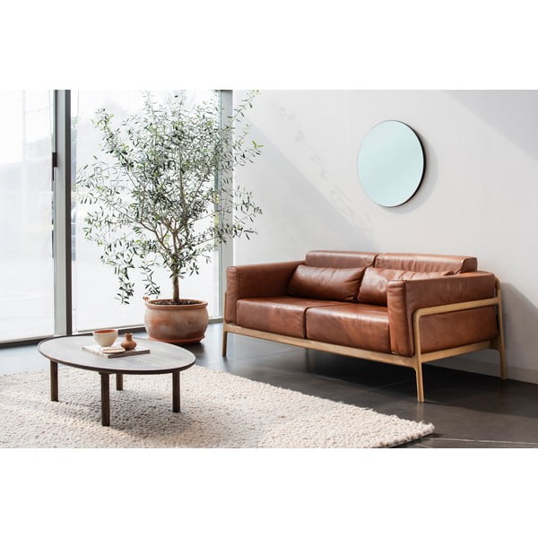 Smeđi stolić za kavu od punog hrasta 65x120 cm Mu – Gazzda-image-1