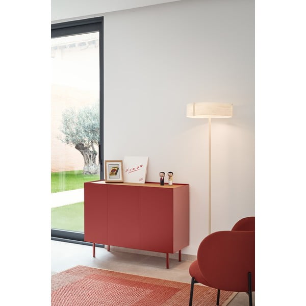 Crvena niska komoda u dekoru hrasta 110x85 cm Arista – Teulat-image-1