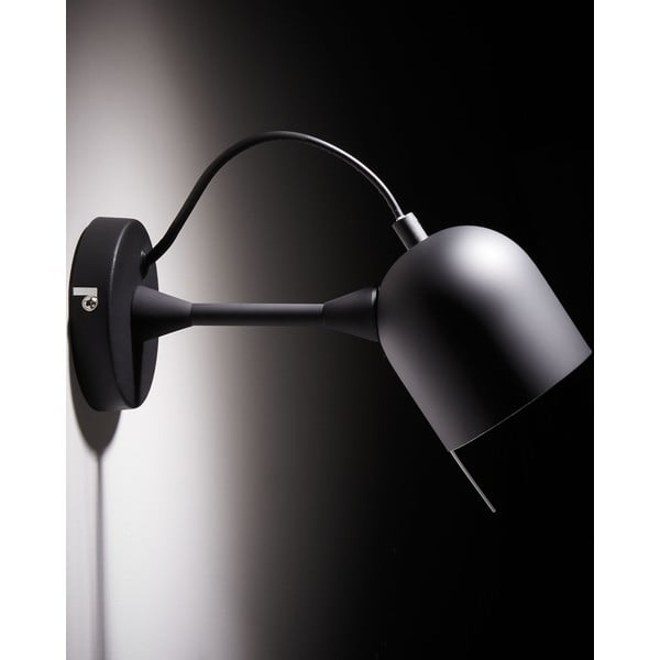 Crna zidna lampa Lucilla – Kave Home-image-3