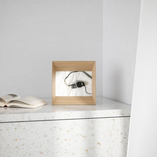 Drveni stojeći okvir u prirodnoj boji 20x20 cm Lookout – Umbra-image-4