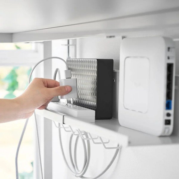 Bijeli metalni uredski organizator za kablove Smart – YAMAZAKI-image-4