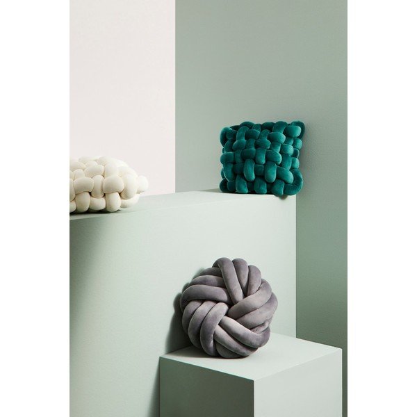 Ukrasni jastuk od samta 30x30 cm Entwine – Yes Everyday-image-2