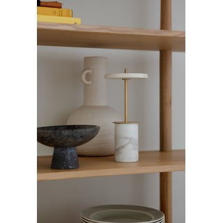 Krem mramorna LED stolna lampa s mogućnosti zatamnjivanja s metalnim sjenilom (visina 25,5 cm) Asteria Move Mini – UMAGE