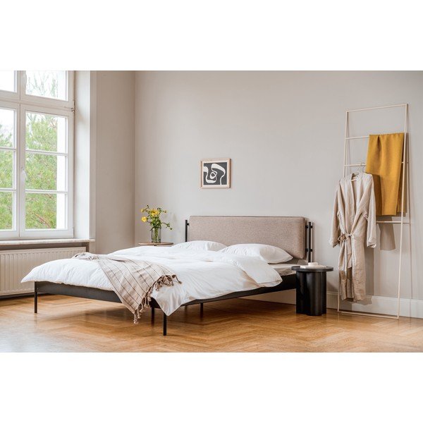 Crni željezni tapecirani bračni krevet s podnicom 160x200 cm Eton Basic – noo.ma-image-1