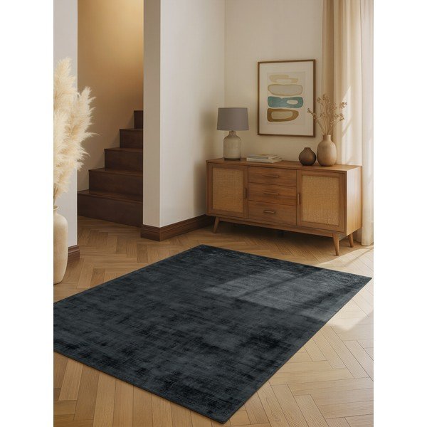 Crni ručno rađen tepih viskozan 80x150 cm Noemi – Vikosa-image-1