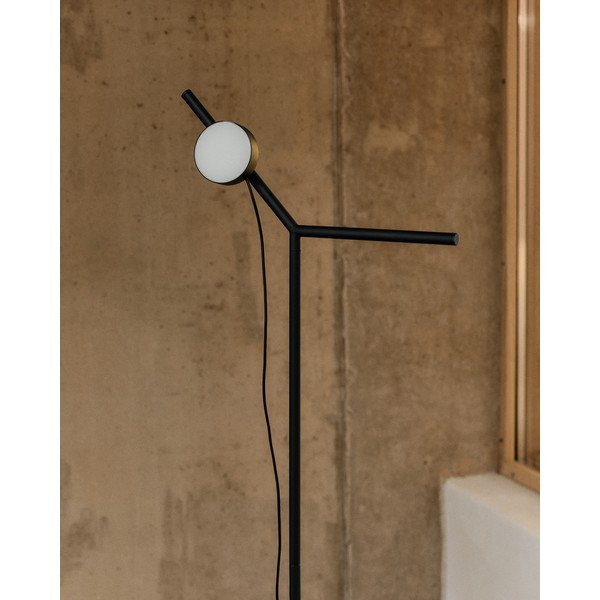 Crna LED stojeća svjetiljka s mogućnosti zatamnjivanja (visina 160 cm) Orey – Kave Home-image-1