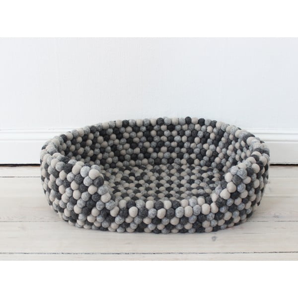 Tamnosivi krevetić za kućne ljubimce od vunenih pompona Wooldot Ball Pet Basket, 80 x 60 cm