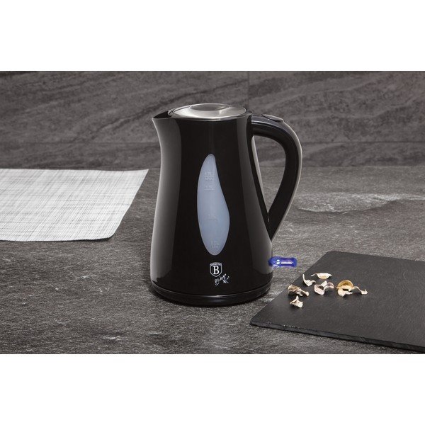 Crno kuhalo za vodu 1,7 l Black Silver Collection - BerlingerHaus-image-1