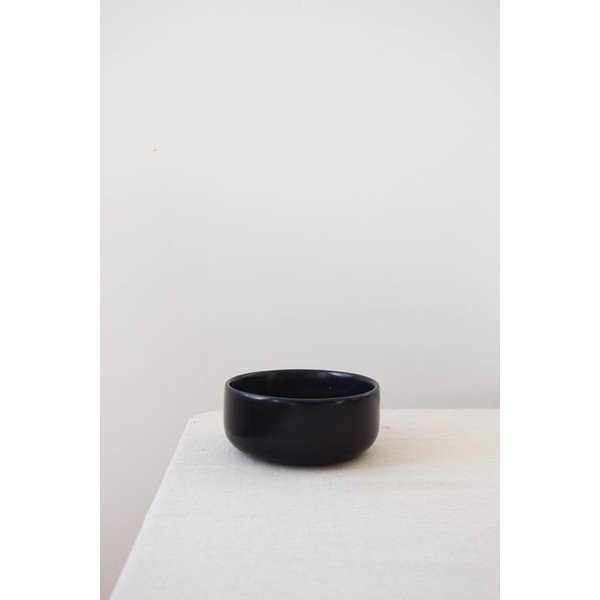 Crna zemljana zdjela ÅOOMI Luna, ø 15 cm-image-1