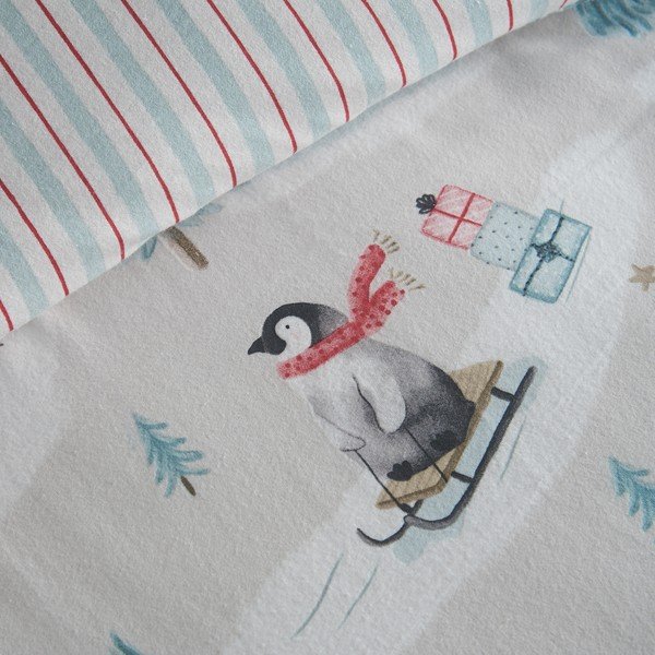 Flanelska posteljina za krevet za jednu osobu u prirodnoj boji 135x200 cm Brushed Christmas Penguins – Catherine Lansfield-image-2