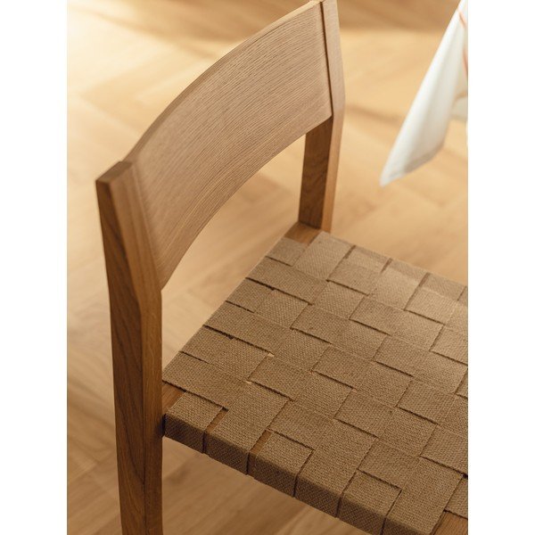 Složiva blagovaonska stolica od punog hrasta u prirodnoj boji Toli – noo.ma-image-4