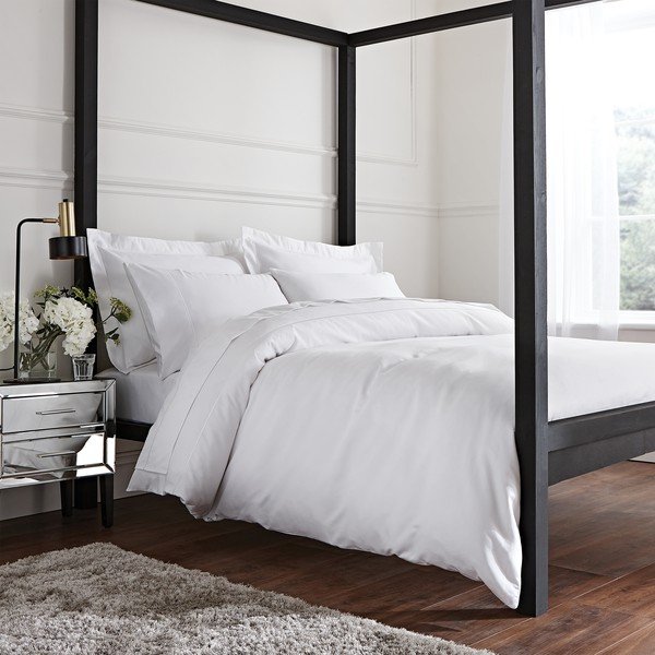 Bijela posteljina od pamučnog satena Bianca Luxury, 220 x 230 cm-image-1