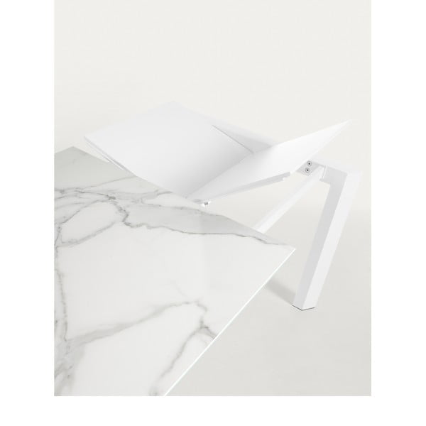 Proširiv blagovaonski stol s dodatnom pločom s pločom stola u mramornom dekoru 80x120 cm Axis – Kave Home-image-1