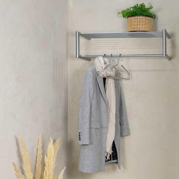 Metalna zidna vješalica u srebrnoj boji s policom 80 cm Smooth – Spinder Design-image-3