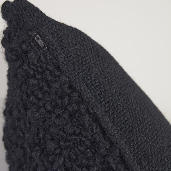 Ukrasna jastučnica 45x45 cm Corel – Kave Home-image-1