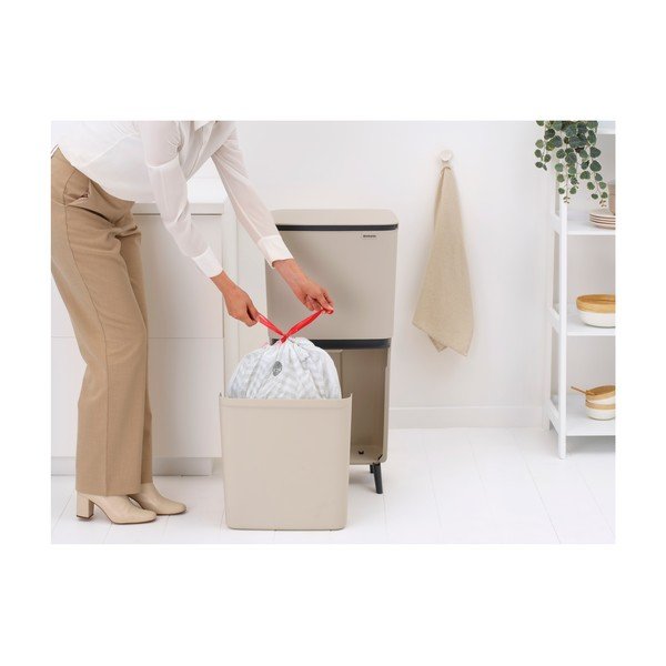 Svijetlo siva plastična kanta za smeće 20+25 l za odvojeni otpad SortUp Recycle Hi – Brabantia-image-3