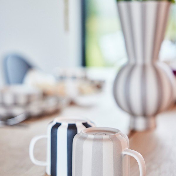 Bež ručno izrađena vaza od kamenine (visina 28 cm) Toppu – OYOY Living Design-image-3