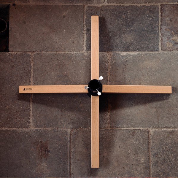 Crni metalno- drveni stalak za božićno drvce Tree Nest Gentle-image-3