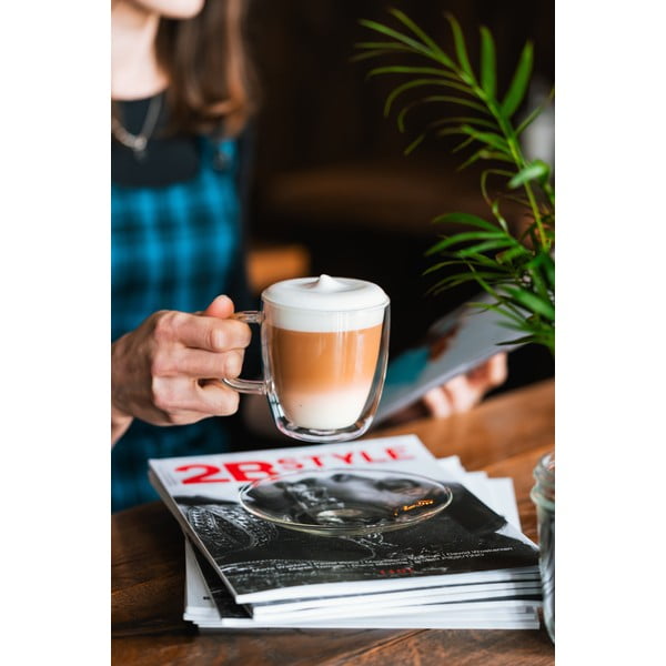 Set od 2 staklene čaše s dvostrukim stijenkama i tanjurićima Vialli Design, 250 ml-image-1