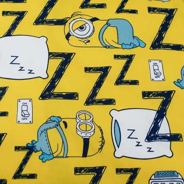 Žuta /plava pamučna dječja posteljina za krevet za jednu osobu 140x200 cm Mimoni Lazy Club – Jerry Fabrics-image-4