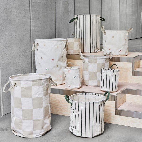 Bež/krem tekstilna košara za rublje Chess – OYOY Living Design-image-1