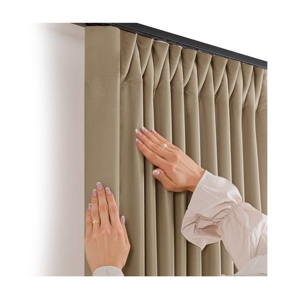 Bež zavjesa za djelomično zamračenje od samta 265x250 cm Velto – Filumi-image-2