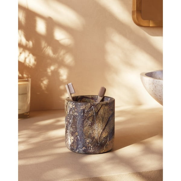 Mramorna čaša za četkice za zube u prirodnoj boji Spalsh – Kave Home-image-1