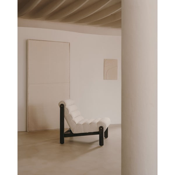 Bijela fotelja od bouclé tkanine Magira – Kave Home-image-1