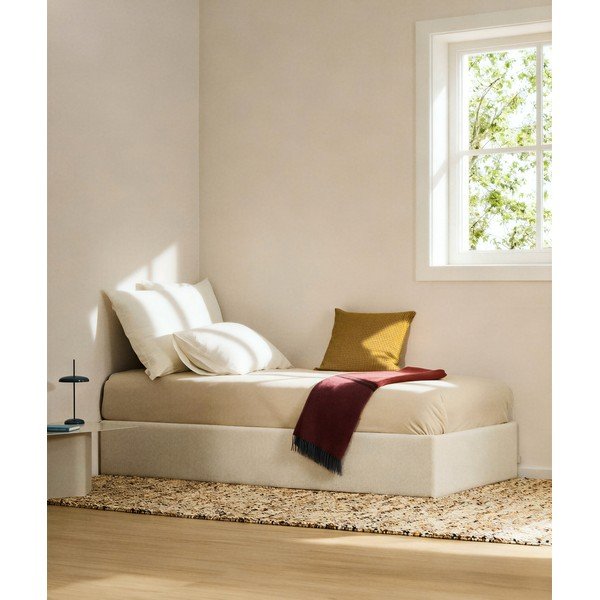 Krem tapecirani krevet od šenila s prostorom za odlaganje/bez uzglavlja s podnicom 90x200 cm Nelzi – Kave Home-image-1