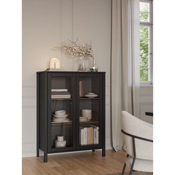Crna vitrina od masivnog bora 90x120x40 cm Alessandra – Marckeric-image-1