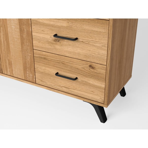 Niska komoda u dekoru hrasta u prirodnoj boji 136x81 cm Nordic - Marckeric-image-1