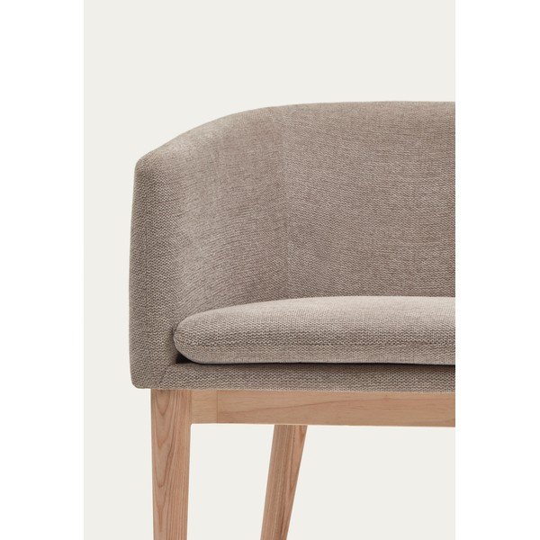 Bež podstavljena blagovaonska stolica s naslonima za ruke Harlan – Kave Home-image-2