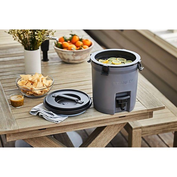 Vrč za piće s pipom 7,5 l Fast-Flow Water Jug Rose Quartz – Stanley-image-1