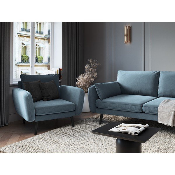 Svijetloplava baršunasta fotelja s crnim nogama Kooko Home Lento-image-1